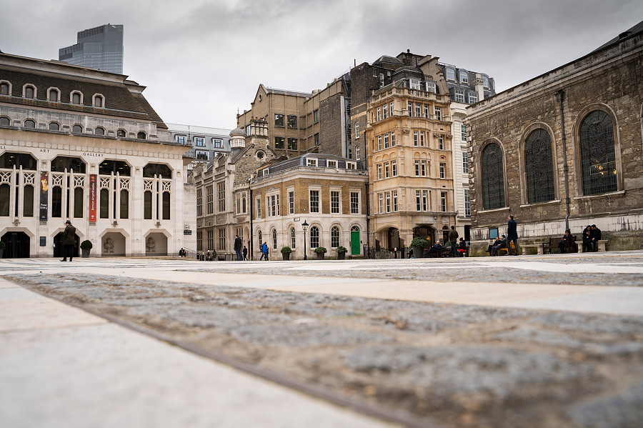 photo of guildhall yard
